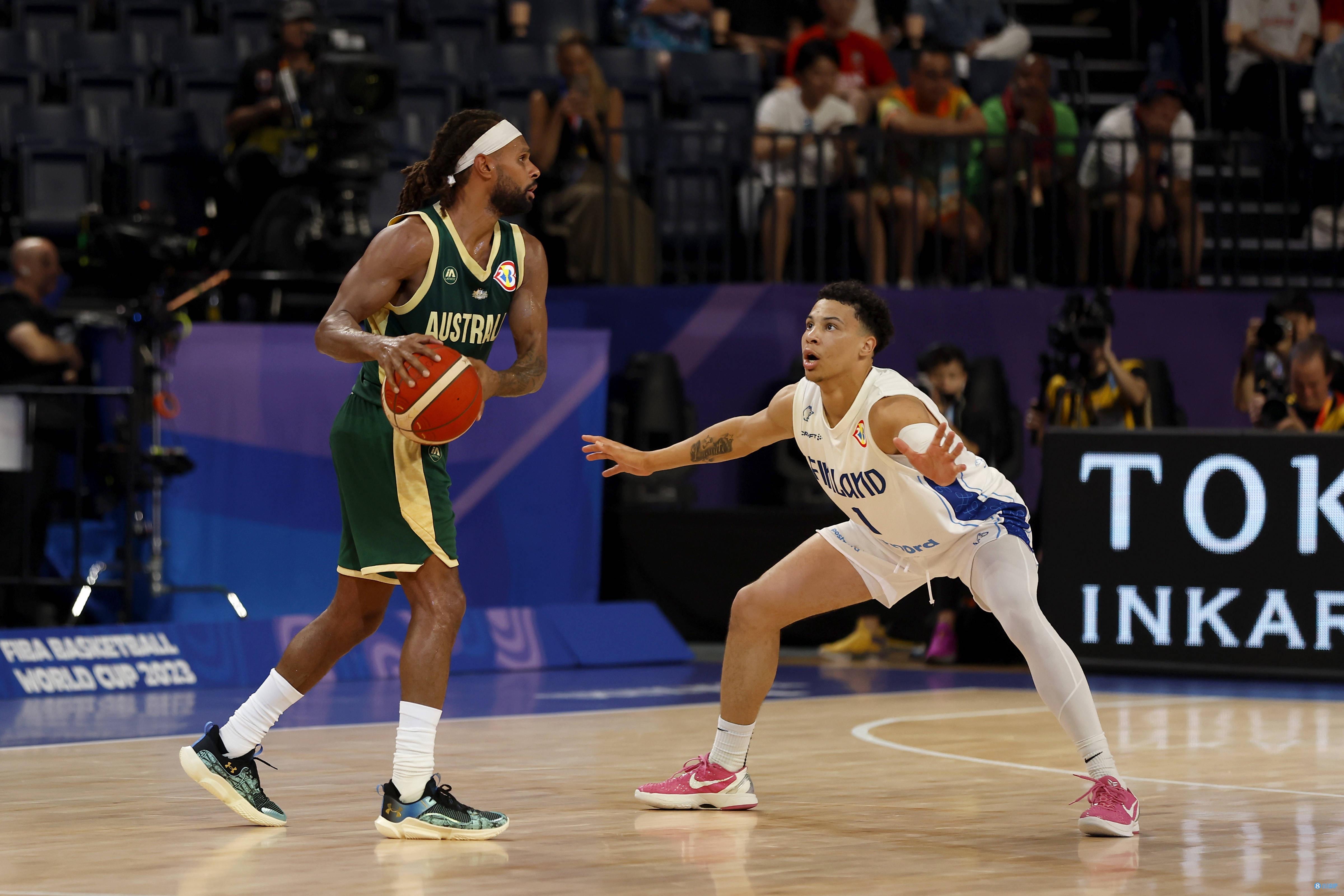 包含冰岛意外淘汰法国，成功杀入八弧的词条