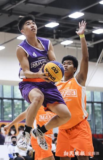 包含上海风暴队掀起冲击篮球冠军的热潮的词条 包含上海风暴队掀起冲击篮球冠军的热潮的词条