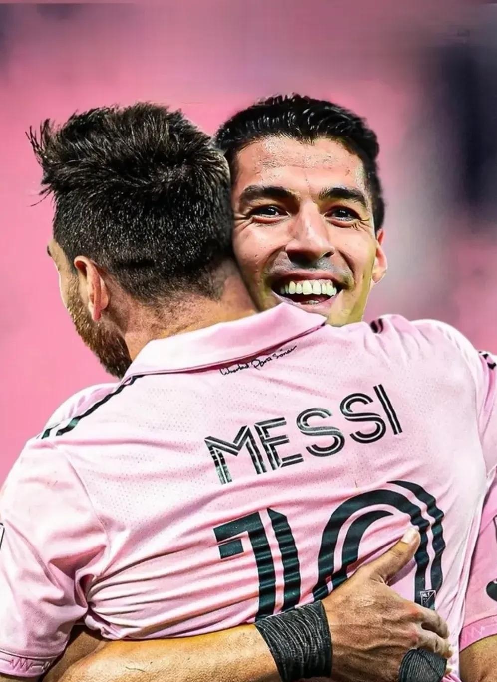 拜仁逆转AC米兰,范佩西惊艳世界的简单介绍 拜仁逆转AC米兰,范佩西惊艳世界的简单介绍